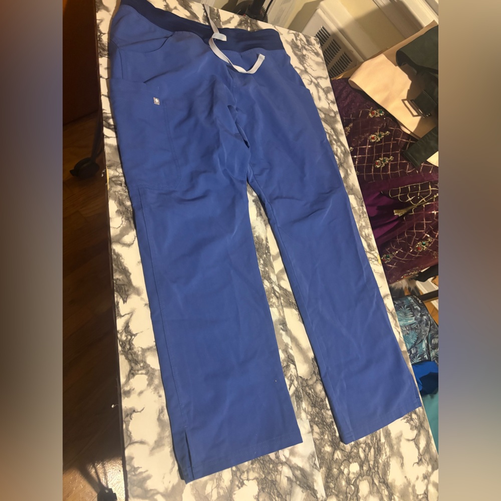 Figs  Kade denim blue medium petite pants